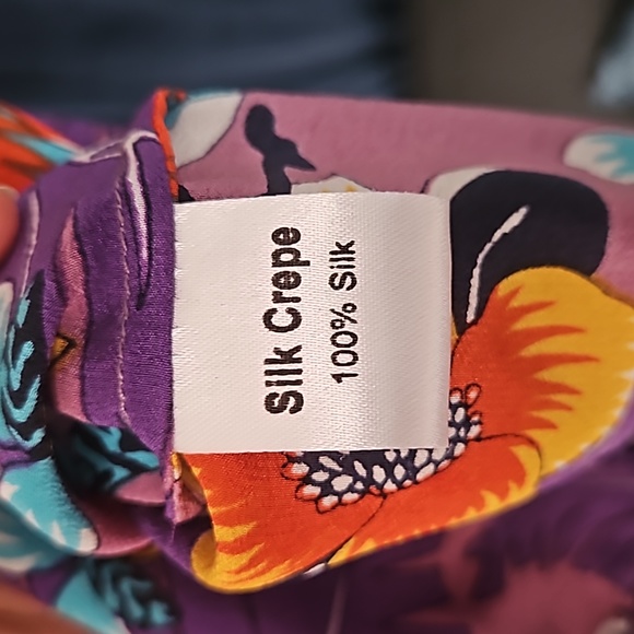 Chasing Unicorns Volcano Silk Crepe Short Sleeve Shirt - Picture 5 of 8